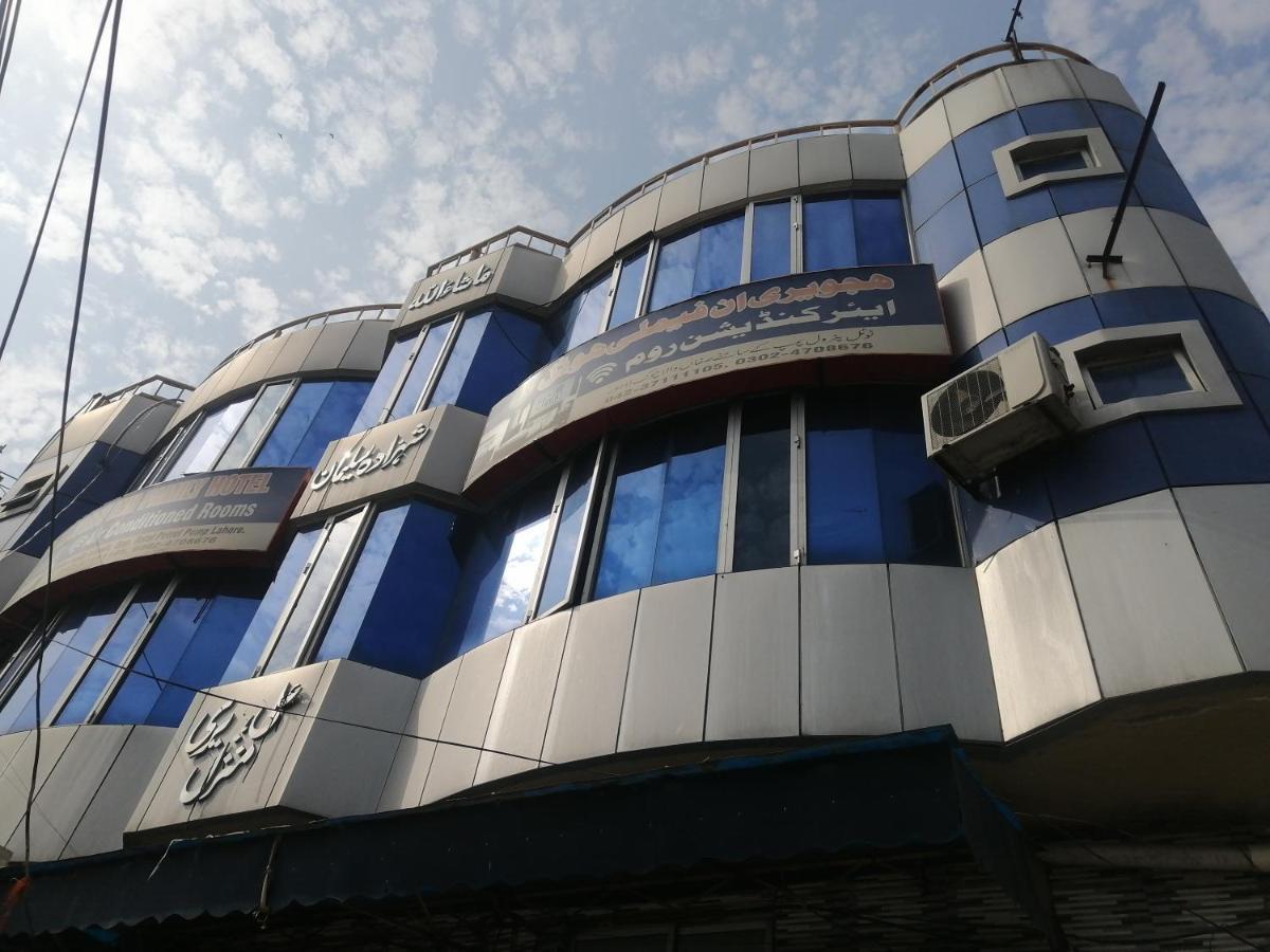 Hajveryinn_Hotel Lahaur Zewnętrze zdjęcie