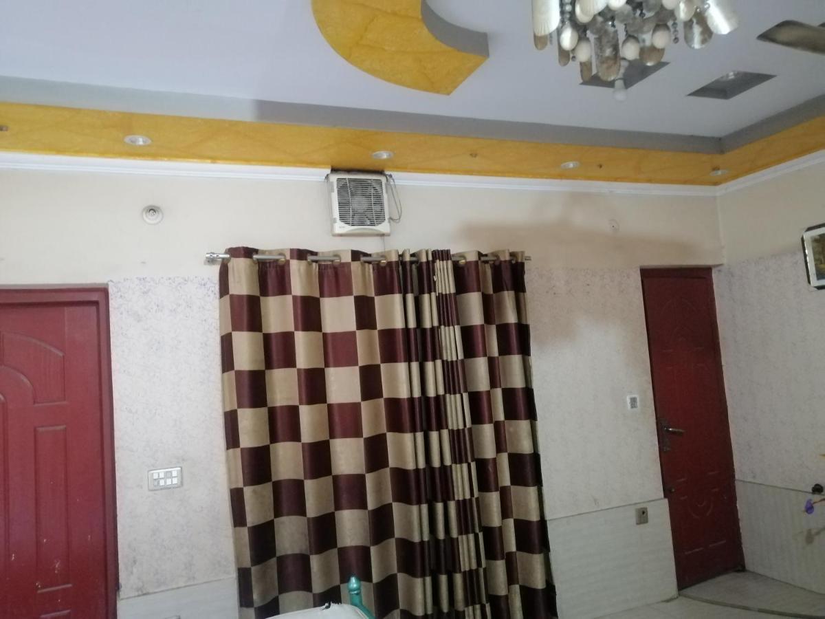 Hajveryinn_Hotel Lahaur Zewnętrze zdjęcie