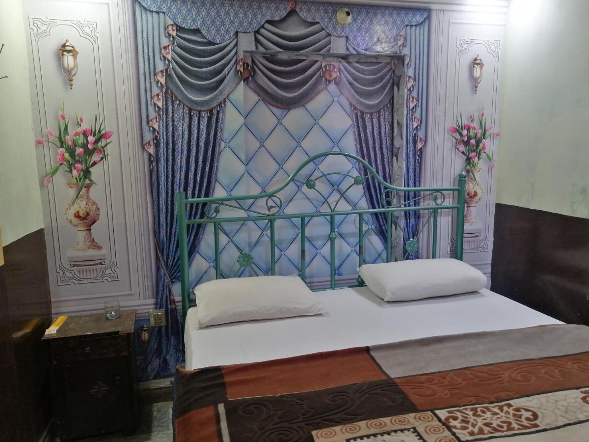 Hajveryinn_Hotel Lahaur Zewnętrze zdjęcie