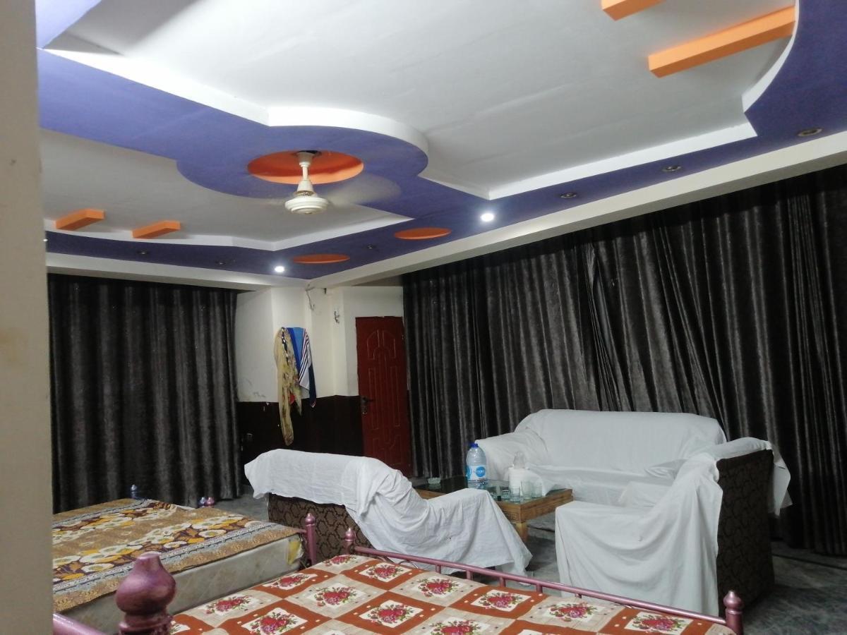 Hajveryinn_Hotel Lahaur Zewnętrze zdjęcie