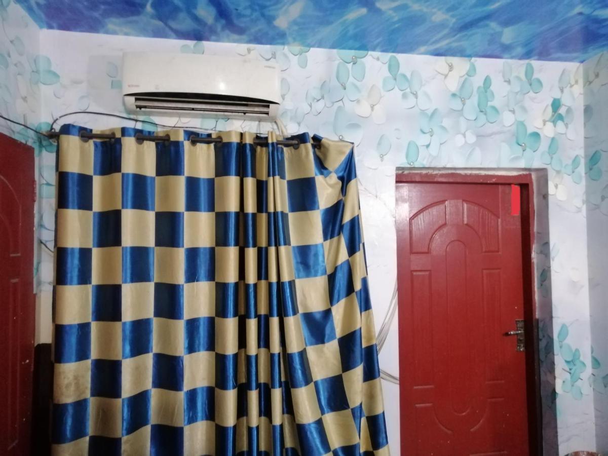Hajveryinn_Hotel Lahaur Zewnętrze zdjęcie